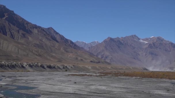 Spiti Valley Cold Desert Mountain Valley Located High Himalaya Mountains — Stock Video