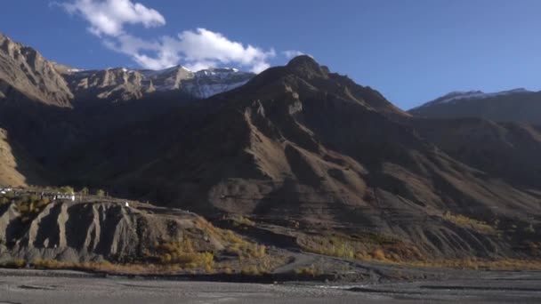 Spiti Vallei Een Koude Woestijn Bergvallei Gelegen Het Himalaya Gebergte — Stockvideo