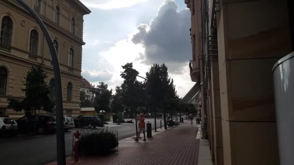 Nuvem Cidade Szeged Entre Edifícios — Vídeo de Stock