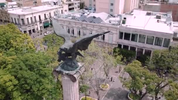 360 Grad Rundflug Des Adlerdenkmals Aguascalientes Mexiko — Stockvideo
