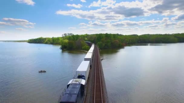 Luftaufnahme Eines Güterzuges Leesylvania State Park — Stockvideo