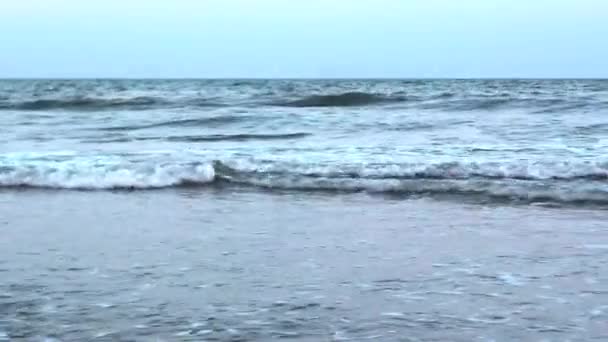 Mitten Sommaren Havets Vågor Kraschar Stranden Myrtle Beach South Carolina — Stockvideo