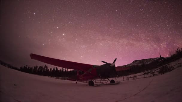 Tempo Lapso Estrelas Acima Avião Alasca Céu Lindo — Vídeo de Stock