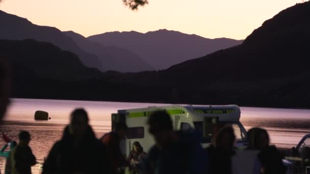 Sonnenaufgang Über Dem See Wanaka Neuseeland Startlinie Eines Rennens — Stockvideo