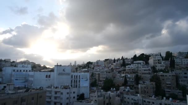 Vista Uma Rua Centro Cidade Amman Com Nuvens Céu — Vídeo de Stock