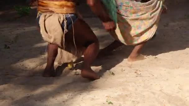 Locais Realizam Uma Dança Tribal Nas Filipinas Close Feet — Vídeo de Stock