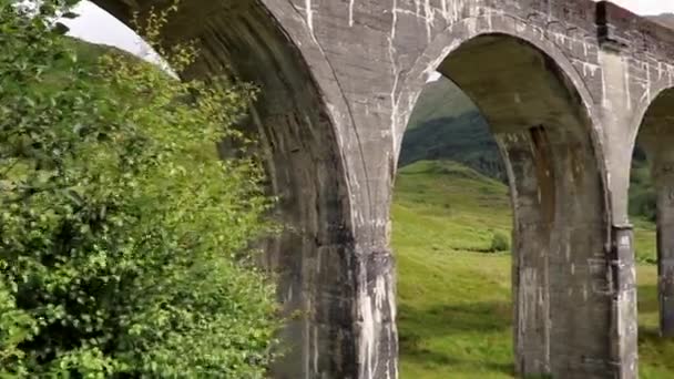 Glenfinnan Viaduct Kamera Pan — Stok video