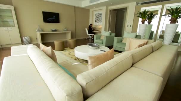 Uitzicht Hotel Kamer Lounge — Stockvideo