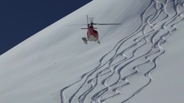 Hubschrauber Rahmen Eines Heli Ski Einsatzes Himalaya Roter Hubschrauber Kaschmir — Stockvideo