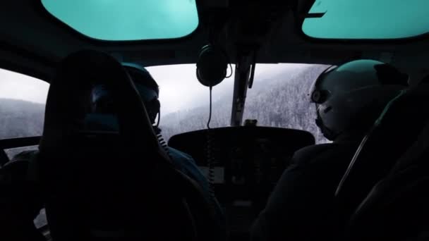 Ελικόπτερο Στο Πλαίσιο Μιας Επιχείρησης Σκι Ελικοπτέρων Στα Ιμαλάια Κόκκινο — Αρχείο Βίντεο