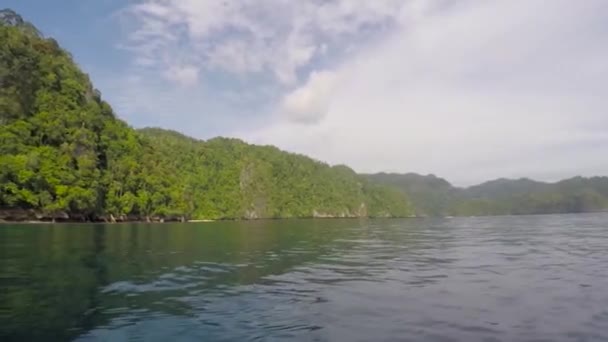 Paisagem Insular Barco — Vídeo de Stock