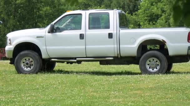 Velho Ford 350 Campo — Vídeo de Stock