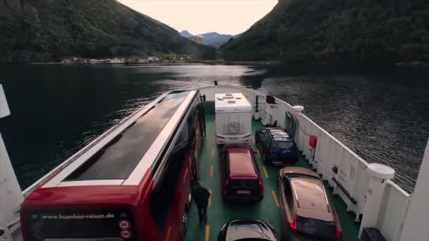 Amarrage Norvégien Après Avoir Traversé Fjord Norvège — Video