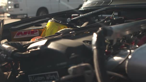 慢动作150Fps的赛车场发动机 — 图库视频影像