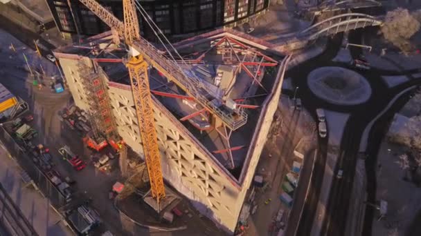 Descending Aerial View Modern High Rise Building Construction Tall Heavy — Stock Video