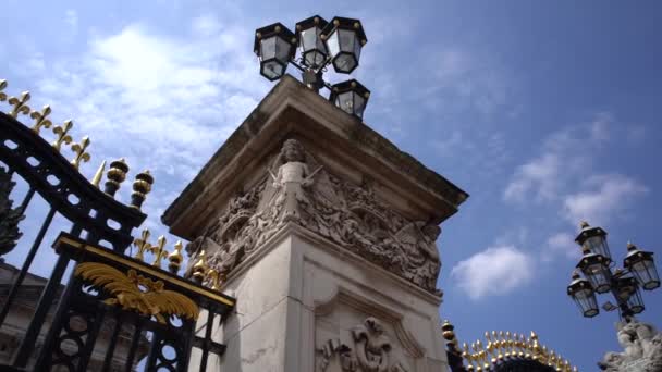Los Detalles Una Puerta Lateral Del Palacio Buckingham — Vídeos de Stock