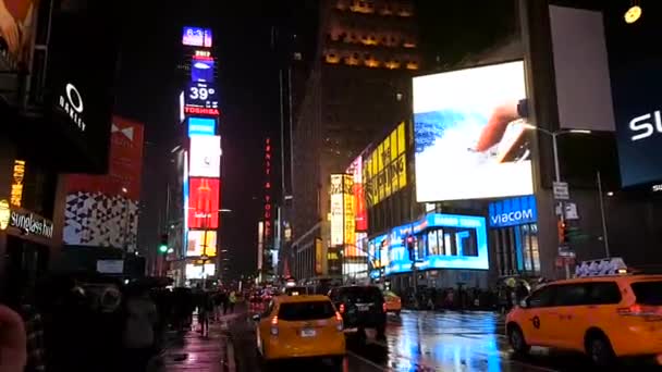 Tiro Times Square Noite — Vídeo de Stock