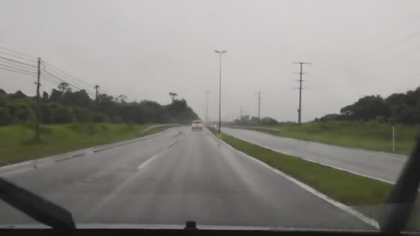 Condução Carro Durante Dia Chuvoso — Vídeo de Stock