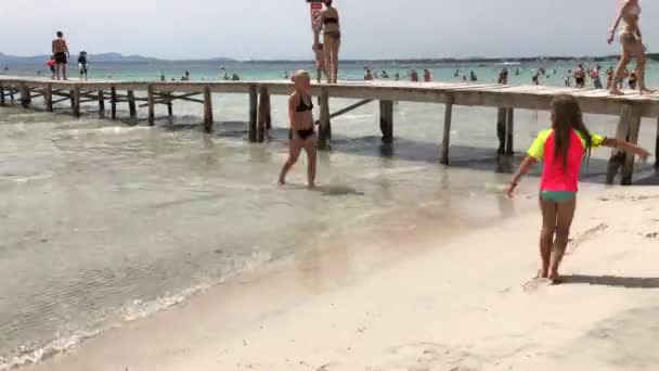 Bonito Lapso Tiempo Con Playa Alcudia Palma Mallorca — Vídeos de Stock