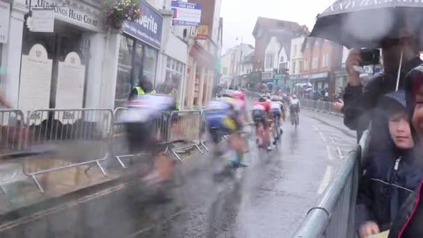 Achteraanzicht Van Belangrijkste Renners Ride London Professional Cycle Race Door — Stockvideo