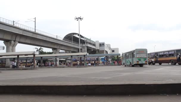 Chennai Mofussil Bus Terminus Cmbt Terminal Bus Moderne Hors Station — Video