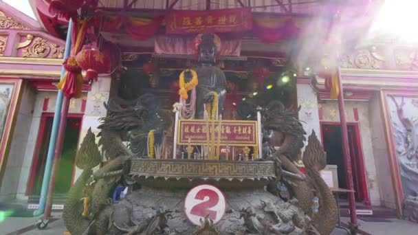 Handschuss Von Buddhistischem Schrein Phuket Thailand — Stockvideo