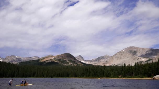 Paddle Boarding Brainard Lake — Vídeo de Stock