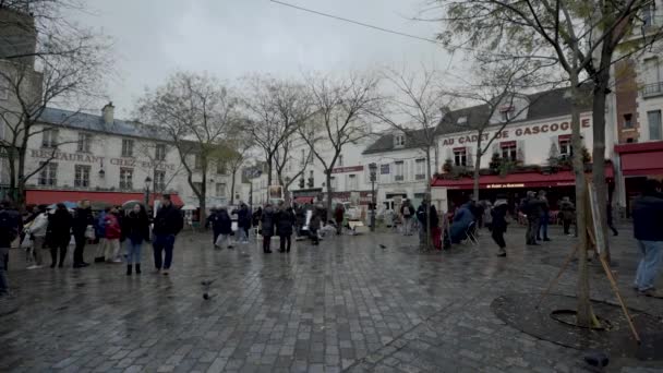 Street Artists Tourists Place Tertre Στη Μονμάρτη Παρίσι — Αρχείο Βίντεο