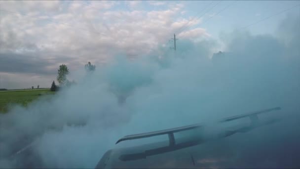 Anvelopa Albastră Burnout Pentru Dezvăluire Gen Epuizare Lungă Pov Gopro — Videoclip de stoc