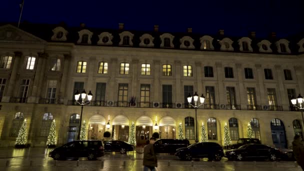 Noel Zamanı Paris Adalet Bakanı Vendome Önüne Park Etmiş Taksiler — Stok video