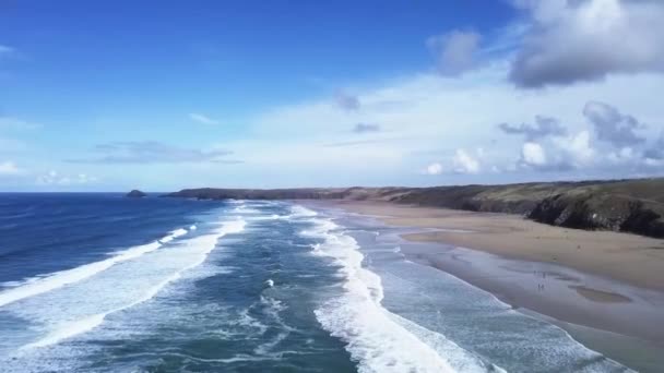 Voo Drone Sobre Perranporth Beach — Vídeo de Stock