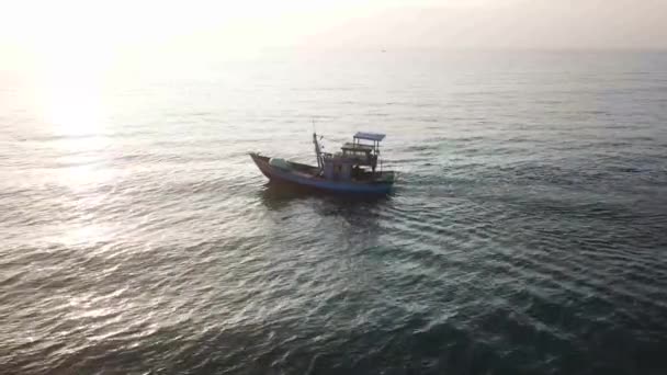 Fishing Boat Beautiful Sunrise Vietnam Early Bird Drone Shot Mui — Stock Video
