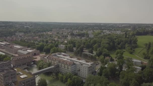 France Banlieue Parisienne Petite Ville Bord Rivière — Video