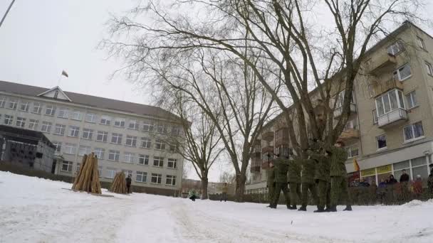 Litvanya Ordusu Havaya Ateş Açtı — Stok video