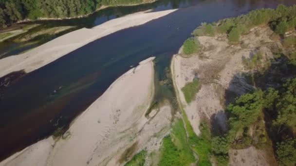 日没の川の鳥の眺め イタリアで撮影された トーレ イゾラ ワイドショット 1080P — ストック動画