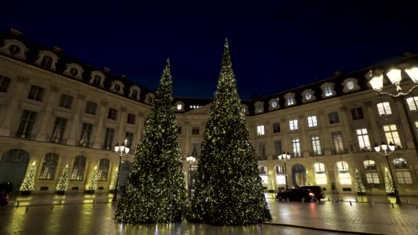 Julgranar Upplysta Natten Julen Place Vendome — Stockvideo