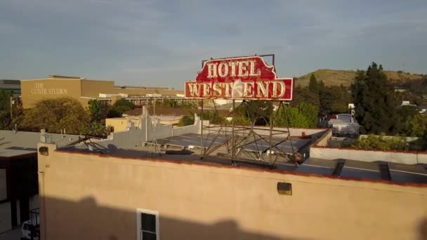 Aerial Slow Rotate Historic West End Hotel Culver City California — Stock Video