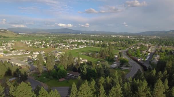 Spokane Suburban Neighborhood Aerial 004 — 비디오