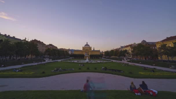 ザグレブ クロアチア 2017年8月14日 ザグレブのトミスラフ広場を一望できます — ストック動画