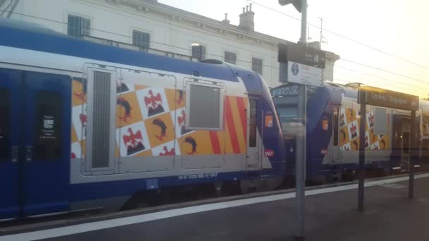 Mattina Presto Alla Stazione Les Arcs Draguignan Una Vista Itinerante — Video Stock