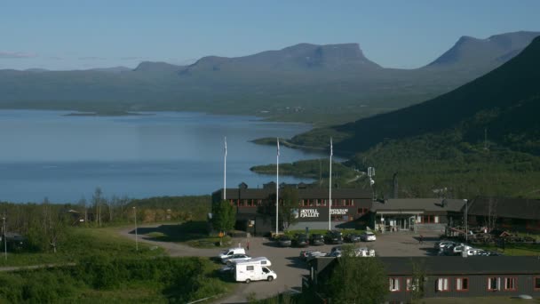 Famoso Lapporten Visto Com Resort Esqui Golfe Bjorkliden Primeiro Plano — Vídeo de Stock