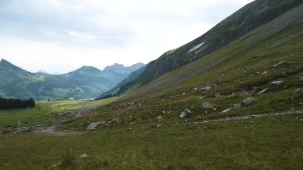 Escarpada Montaña Los Alpes Suizos Sorenberg — Vídeo de stock