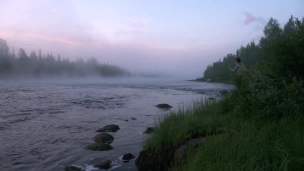Névoa Sobre Rio Lainio Meia Noite Julho Perto Kiruna Lapônia — Vídeo de Stock