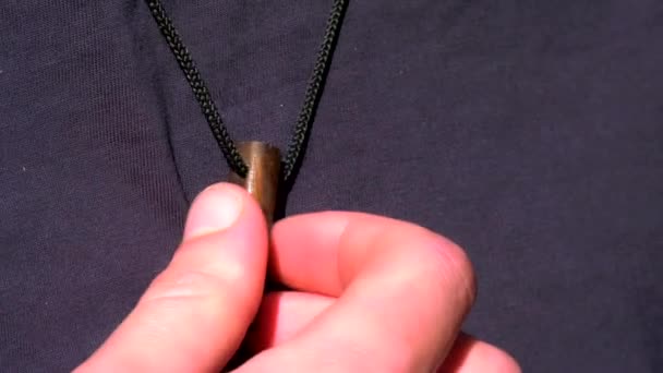 Detail Shot Wooden Necklace — Stock Video