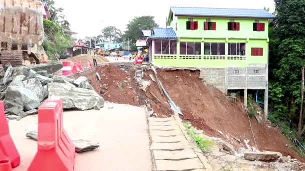 Repairing Landslide Puchi Far Province Northern Thailand — Stock Video