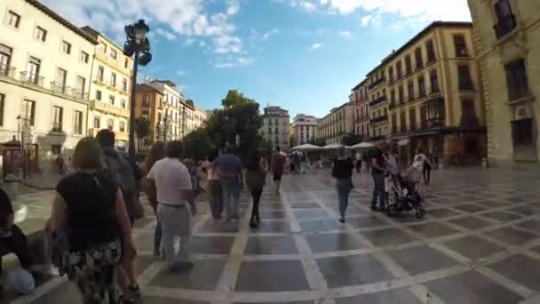 Hyperlaps Van Mensen Die Wandelen Straat Van Een Oude Stad — Stockvideo