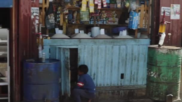 Passant Par Marché Rue Africain Antananarivo Madagascar Les Gens Travaillent — Video