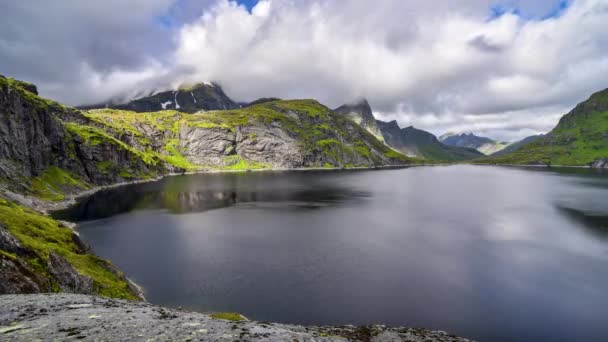 Timelapse Del Lago Nelle Bellissime Isole Lofoten Norvegia — Video Stock