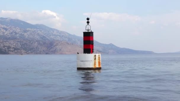 Pasando Junto Faro Mar Adriático Cámara Lenta — Vídeos de Stock