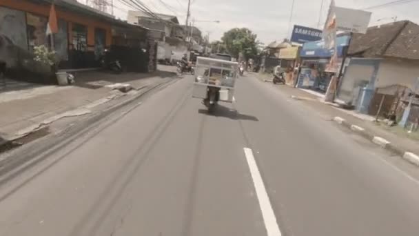 Pov Paardrijden Scooter Door Het Land Van Bali Indonesië Snelweg — Stockvideo